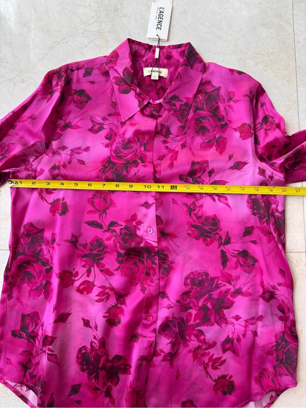 L’Agence Tyler Silk Floral Split-Neck Button Front Blouse - Fuchsia Pink size M - Picture 7 of 10